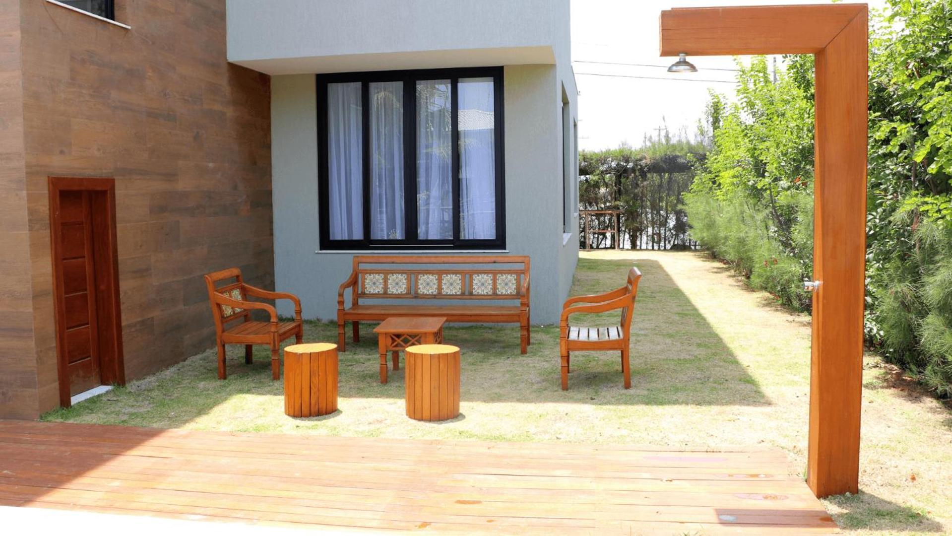 Casa Cerqueira 4 Suites Guarajuba Cond. Frente Mar Camassari Exterior foto